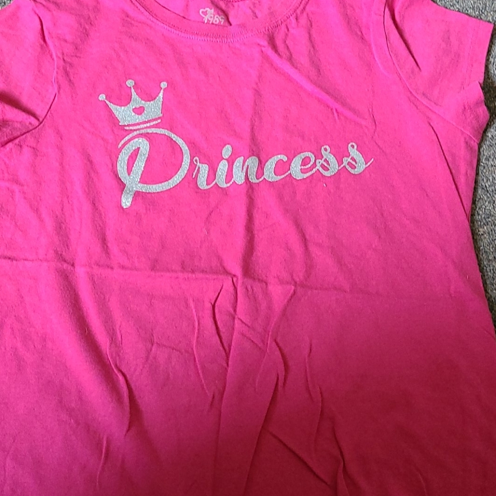 5 tshirts